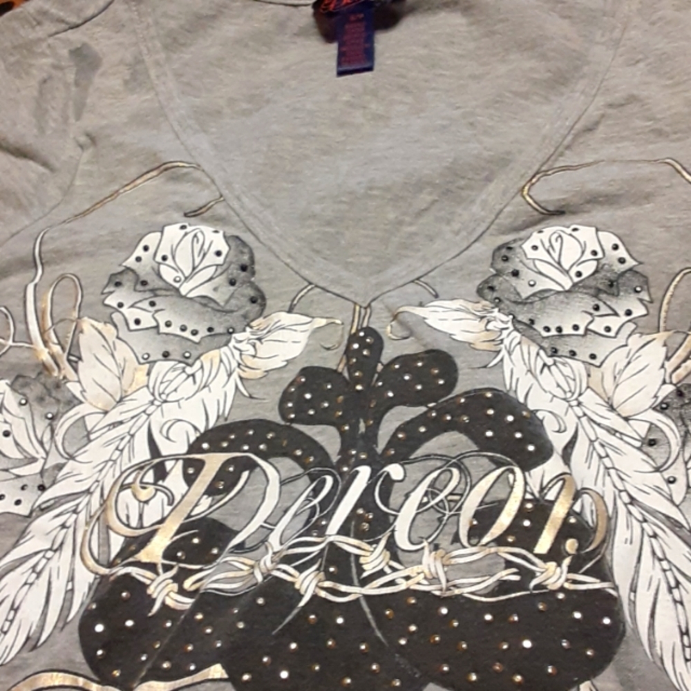 A Dereon t shirt its Beyonce shirt